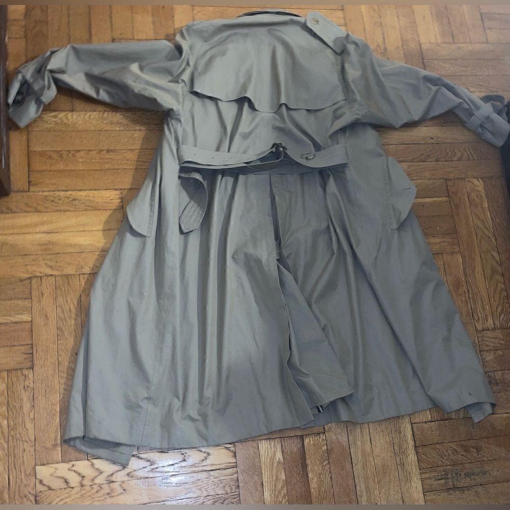 COPY - Long Kensington Heritage Trench Coat - Picture 4 of 6
